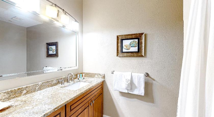 Image of Three-Bedroom Apartment 36