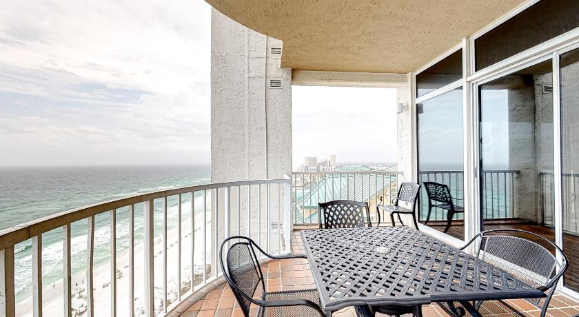 Image of Three-Bedroom Apartment 8