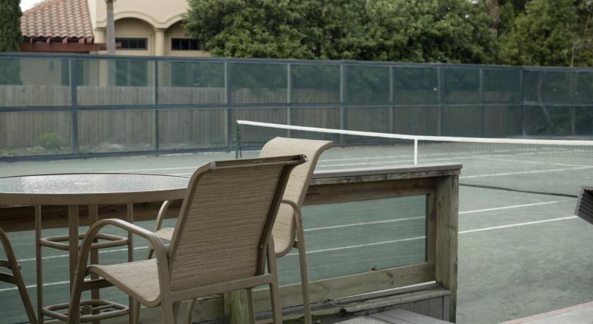 Image of Three-Bedroom Apartment 28