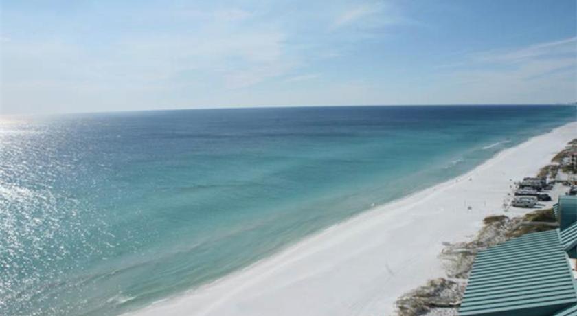 Image of Three-Bedroom Apartment 7