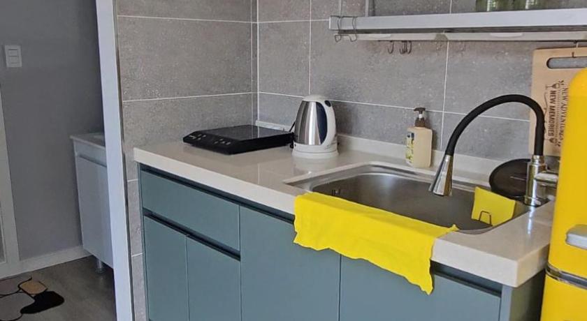 サムチョク Twin Stay 3つ星 ゲストハウス 外観