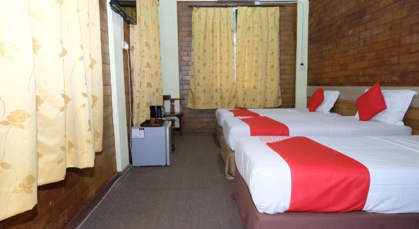 Image of Superior Triple Room 3