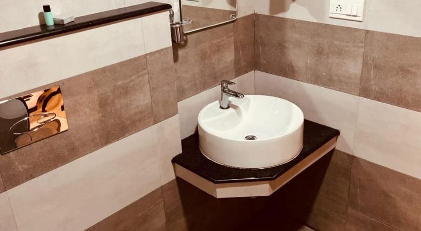 HOTEL PANKAJ RESIDENCY - image 17