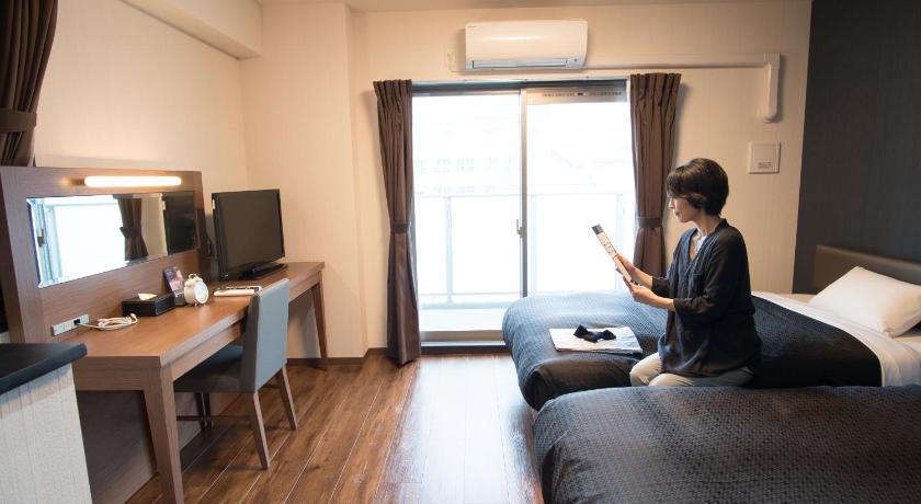 Osaka Hotel Trad 2-Star Hotel exterior