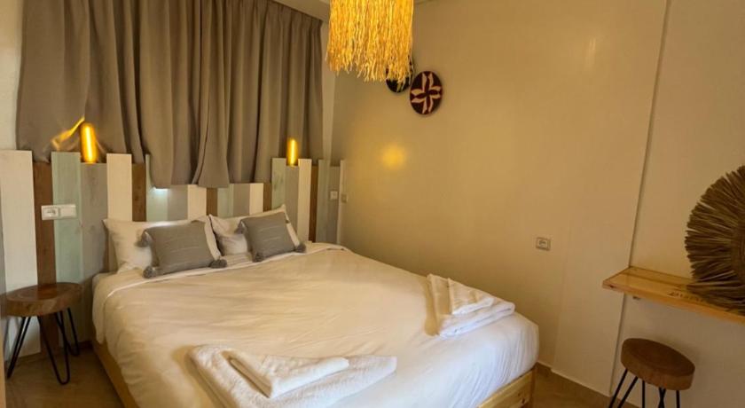 Aura Guest House