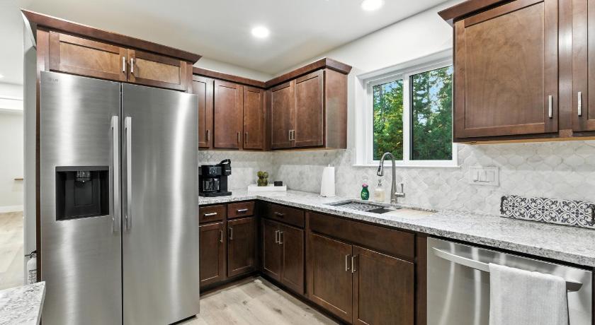 쉐이버 레이크 (CA) The White House Coveted Triplex Near Lake 4성급 숙소 레스토랑