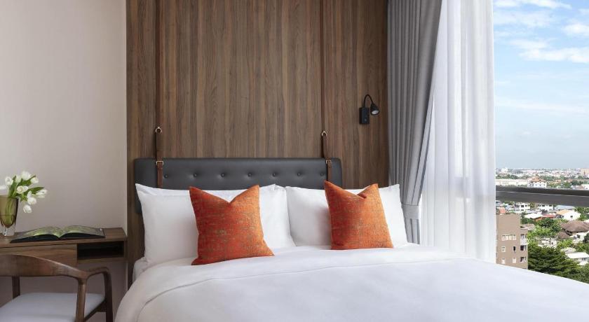 Image of One Bedroom Deluxe After Care Medical 1
