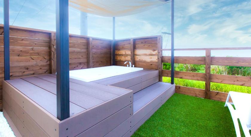 Okinawa Island The Moves -CinemaVilla- - Vacation STAY 12376v 3-Star Accommodation lobby