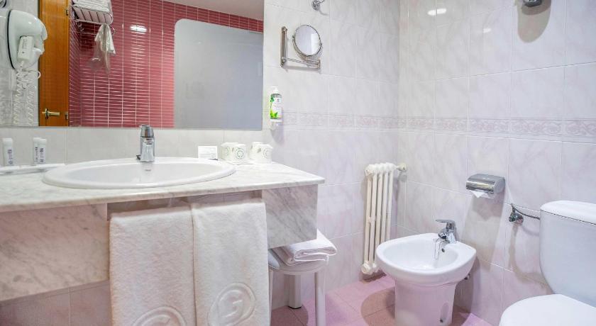 Gambar Bilik Double dengan Pemandangan Laut (2 Dewasa + 2 Kanak-Kanak) (Double Room with Sea View (2 Adults + 2 Children)) 15