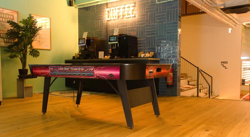 De Lola Podshotel - image 6