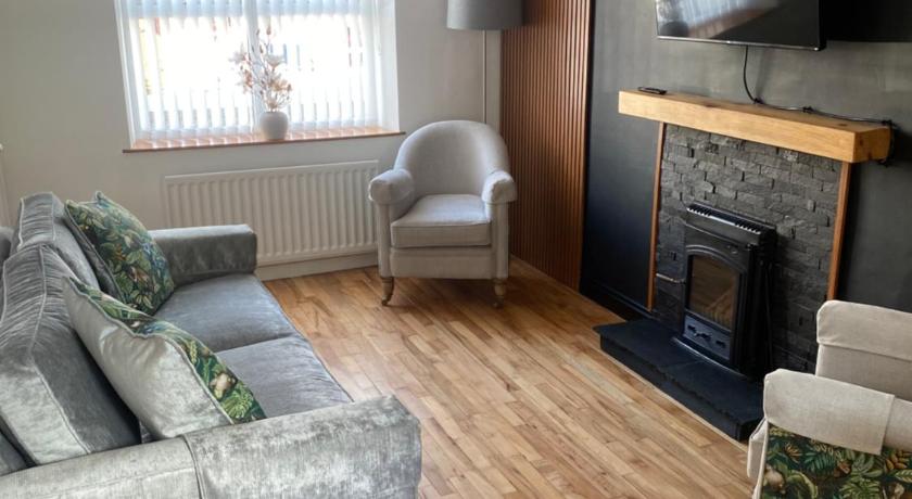 Carloy Tea Lane Cottage 3-Star Single Room exterior