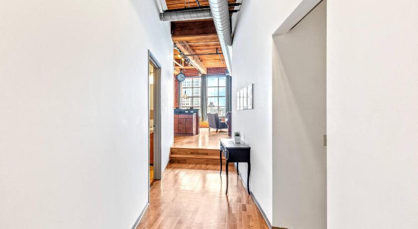 세인트 루이스 (MO) Holiday Magic Awaits-Host in STL DWTN Loft-6D 4성급 숙소 수영장