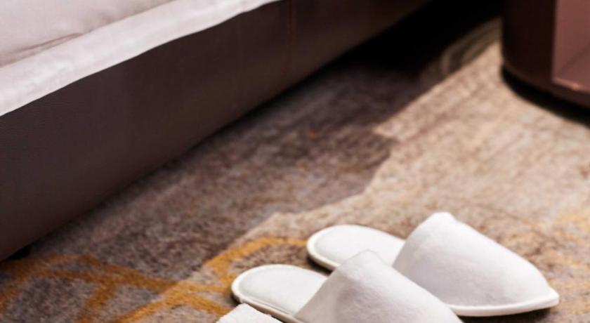 Image of Family King Suite with Sofa Bed 8