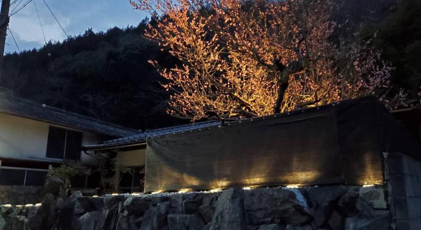 Takamatsu Natural open-air hot spring Chizu - Vacation STAY 16412v 3-Star Accommodation suite