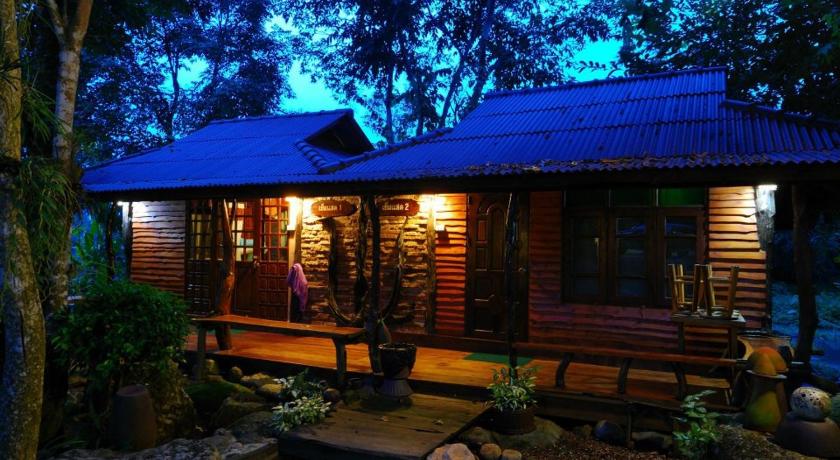 ラチャブリー Lunda Orchid Resort 3つ星 ホテル レストラン