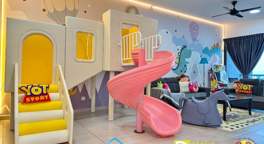 マラッカ Atlantis Residences Melaka by HeyStay Management 4つ星 ゲストハウス レストラン