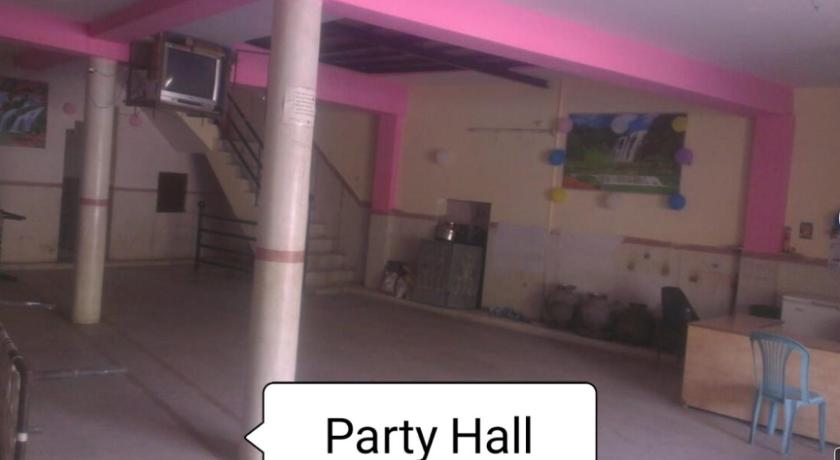 Keru Guest House City Centre - image 14