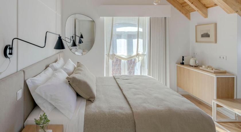 Live Sintra Boutique Guest House - image 3