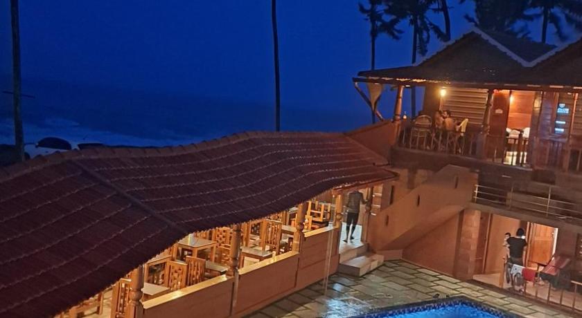 Bella Casa Beach Resort