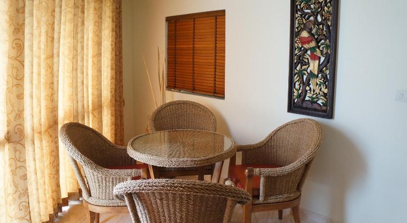 Image of 2 Bedroom Family Suite 11