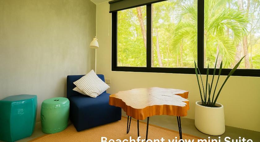 Image of Standard suite double or twin sea view 6