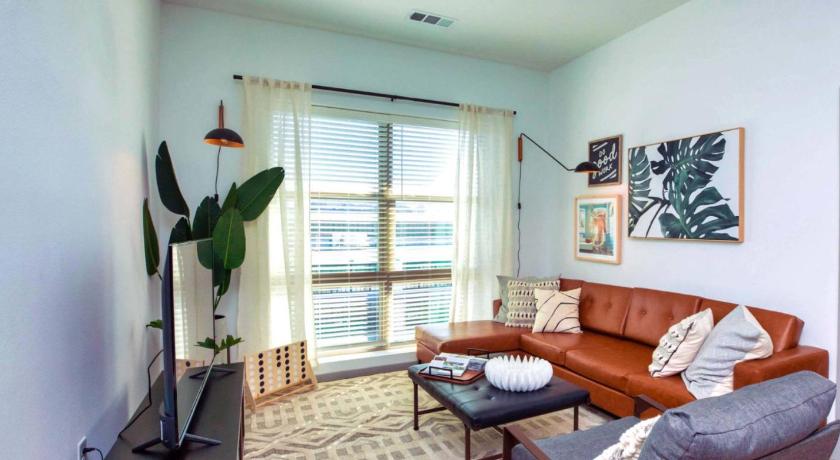 Birmingham Live at Lumen 3-Star Accommodation suite