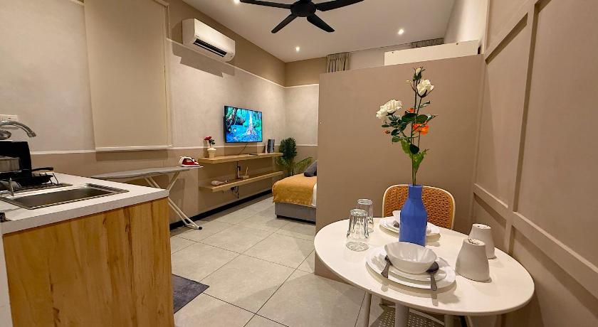 Neu Suites By Serenity Vacation Homes - main image