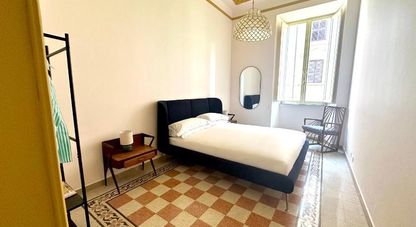 罗马 TrastevereHome-Historic Noble Palace in Trastevere with balcony 4星级 单人房 套房