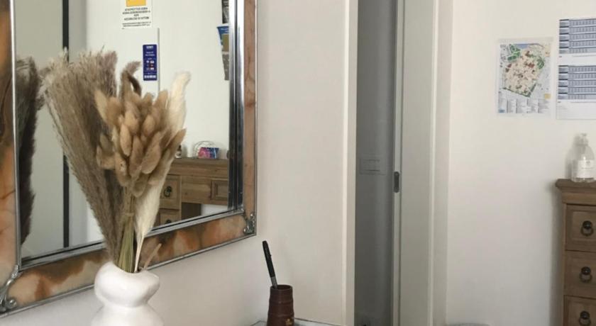 모데나 R&B MiDora Modena 4성급 호텔 외관