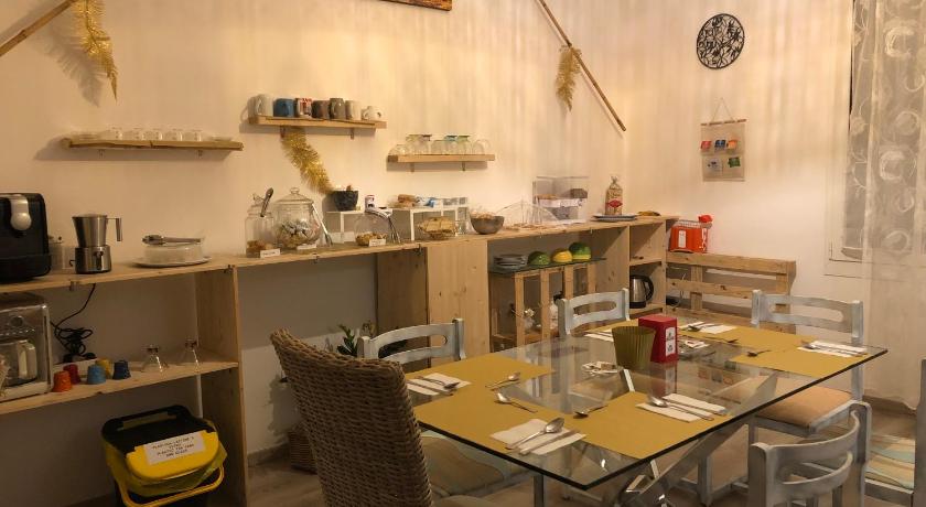 모데나 R&B MiDora Modena 4성급 호텔 수영장