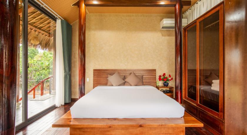 Image of 3 Bedroom Suite Pool Villa 7