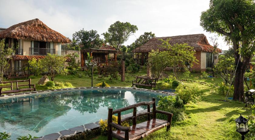 Image of 3 Bedroom Suite Pool Villa 14