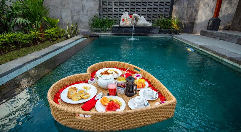 巴厘 Jatining Ubud Villa & Spa 酒店 泳池