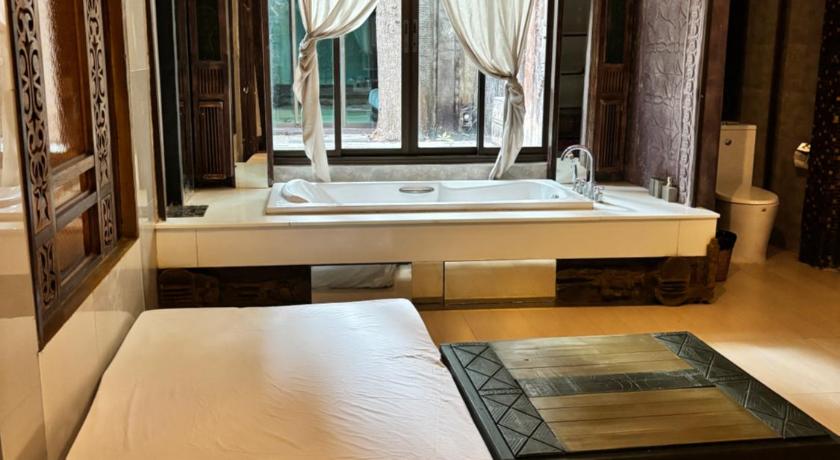 Image of Villa 9 - Suite 3 - Pool Access Delux Studio 0