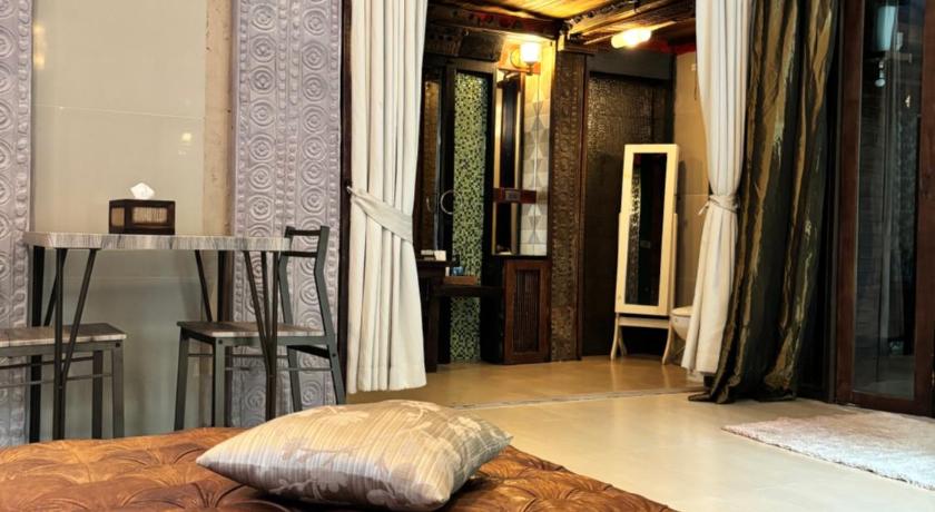 Image of Villa 9 - Suite 4 - Pool Access Delux Studio 13