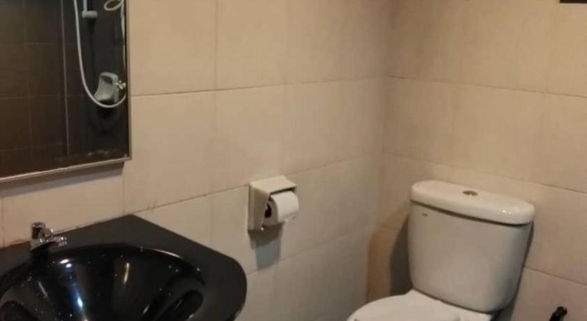 Image of Deluxe Queen Room 6