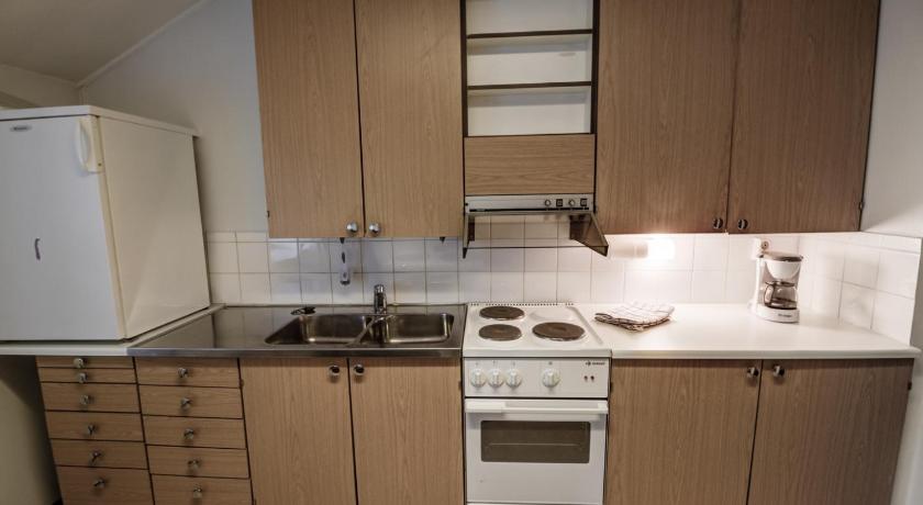 Image of Studio Apartment - 8 5