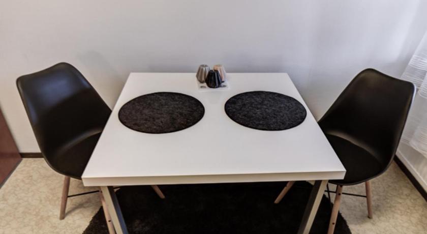 Image of Studio Apartment - 8 11