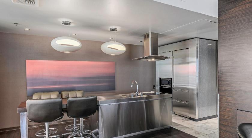 Image of 1-Bedroom Suite 1