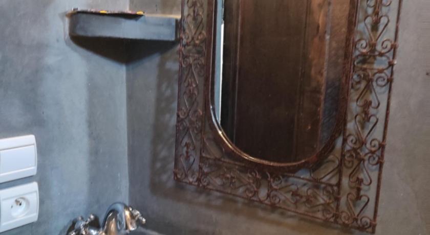 Image of The Berbere Twin Room 3