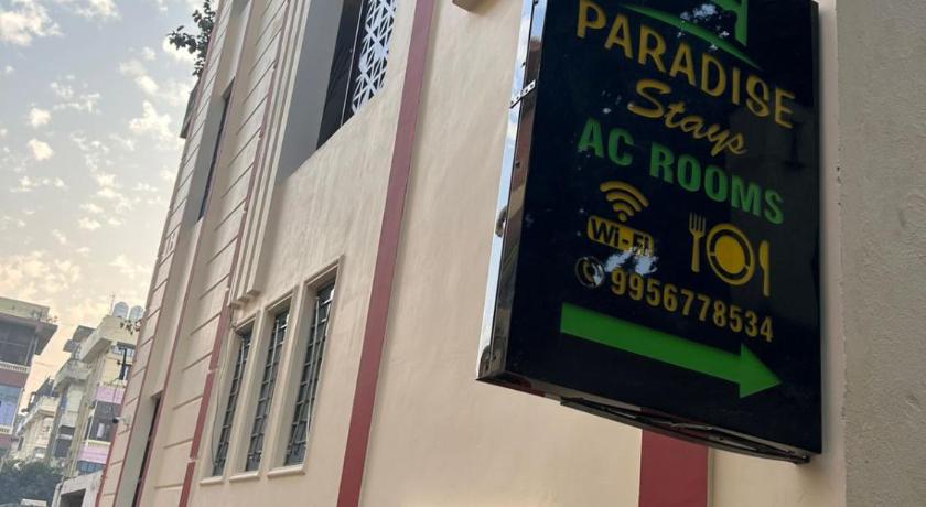 Paradise Stays - image 2