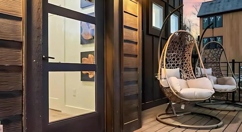 세비어빌 (TN) Peaceful Getaway Luxe Cabin w Private Pool 4성급 숙소 외관