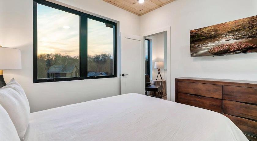세비어빌 (TN) Peaceful Getaway Luxe Cabin w Private Pool 4성급 숙소 수영장