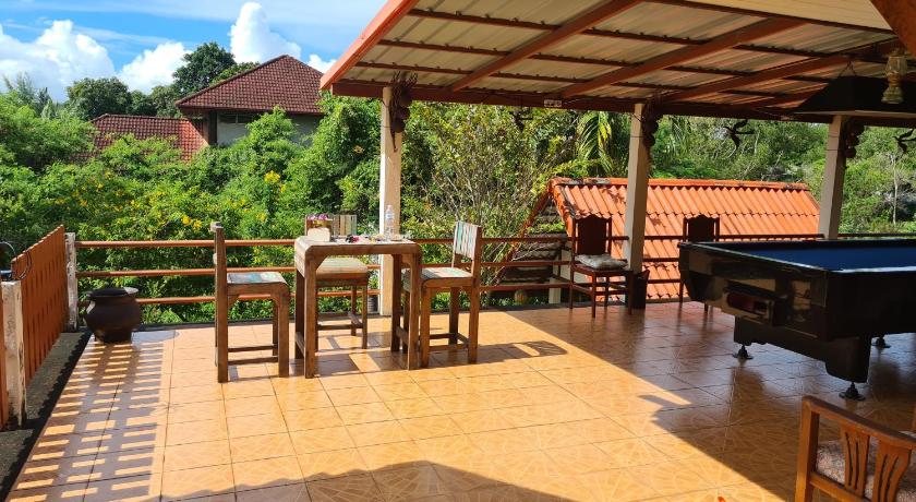 라용 Sawaddee Holland 호텔 외관