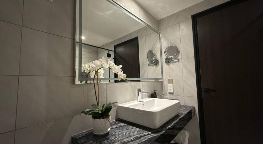 Image of Superior Room Twin 13