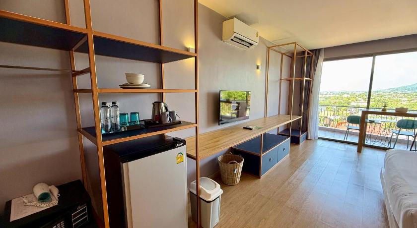 Image of Deluxe Double Room 11