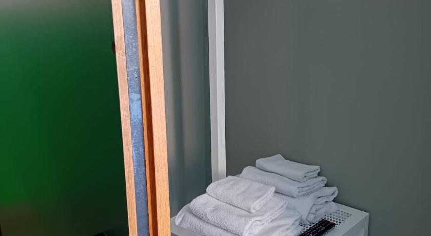 Image of Single Bed in Mixed Dormitory Room 4