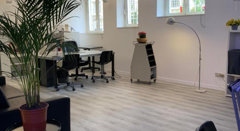 罗马 Orchidea Bianca Home 3星级 单人房 外观