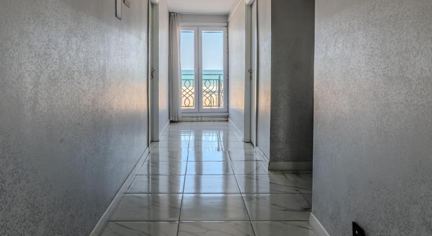 Istanbul Airport Holiday Beach Hotel - image 8