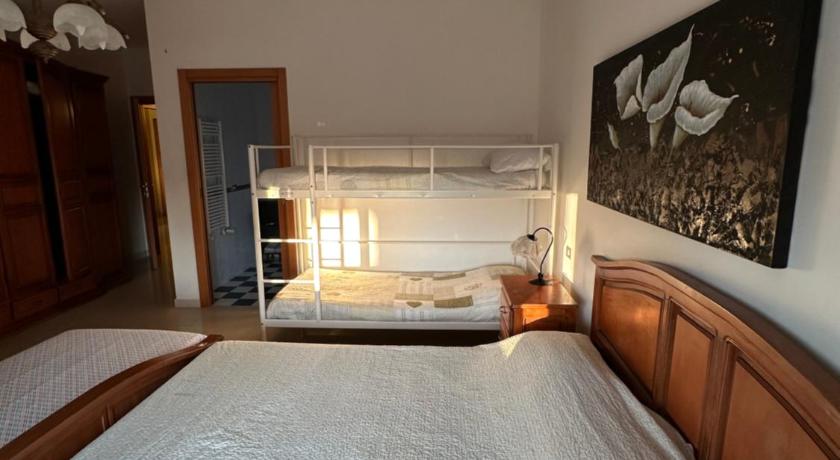 "La casa di Mariagrazia" rooms con cucina condivisa e terrazza